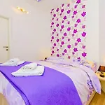Daire Violet Sea Breeze