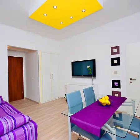 דירה Violet Sea Breeze